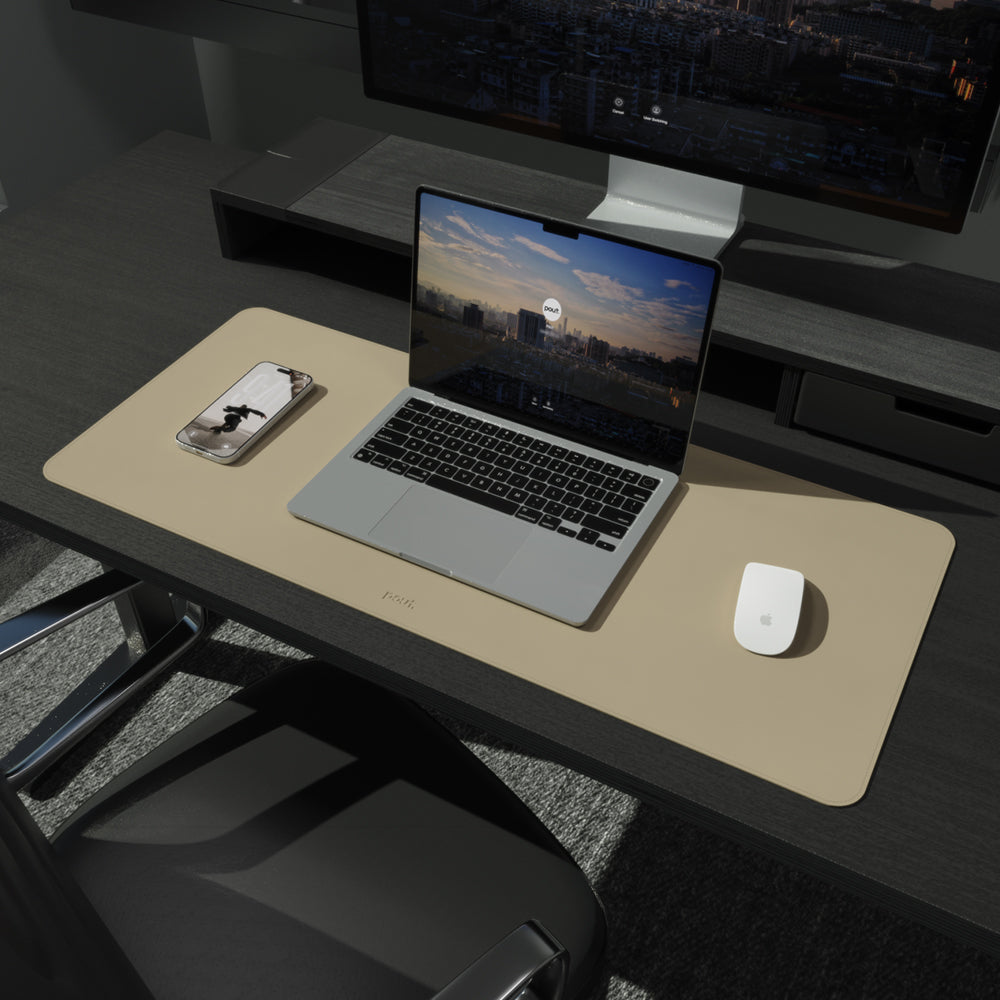 Generous 80×34cm size comfortably fits your laptop, keyboard, and mouse.
Functions as a mouse pad, writing surface, keyboard rest, or desk blotter—adapting effortlessly to your workflow.